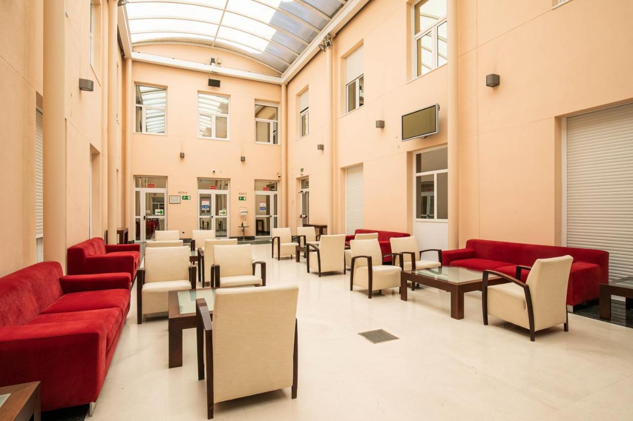 Micampus Aranjuez Student Residence Екстер'єр фото