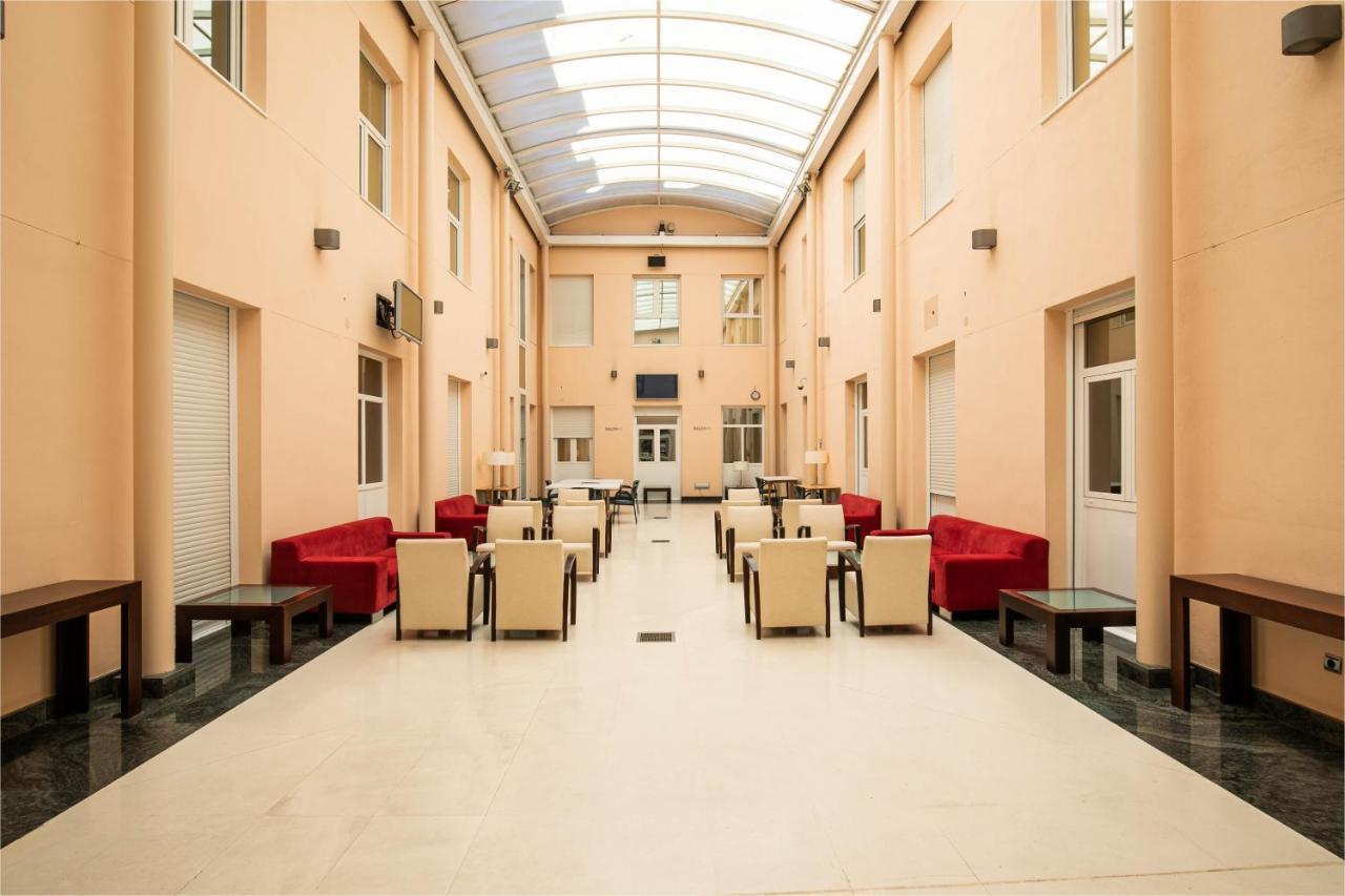 Micampus Aranjuez Student Residence Екстер'єр фото